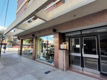 Vicente López - Luminoso departamento 3 amb - Piso alto con vista abierta panorámica!