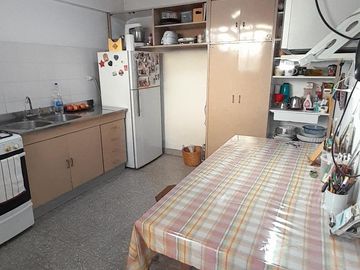 Vicente López - Luminoso departamento 3 amb - Piso alto con vista abierta panorámica!
