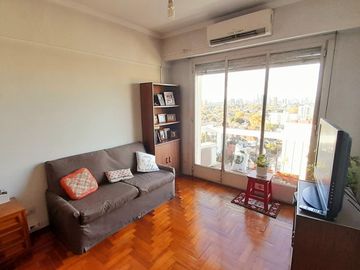 Vicente López - Luminoso departamento 3 amb - Piso alto con vista abierta panorámica!