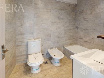 Venta de Departamento 1 ambiente divisible con terraza propia en Wilde (25756)