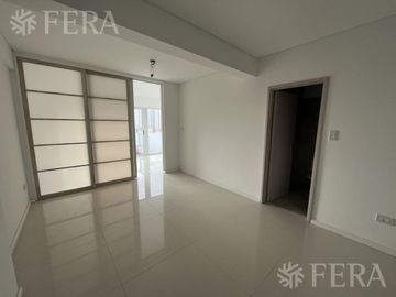 Venta de Departamento 1 ambiente divisible con terraza propia en Wilde (25756)