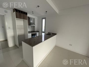 Venta de Departamento 1 ambiente divisible con terraza propia en Wilde (25756)