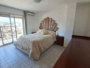 VENTA Departamento 3 dormitorios. 9 de Julio y San Martín