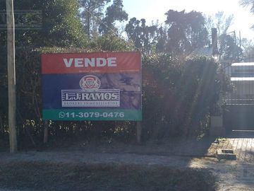 Casa sobre gran terreno con mucho potencial IDEAL INVERSOR MB