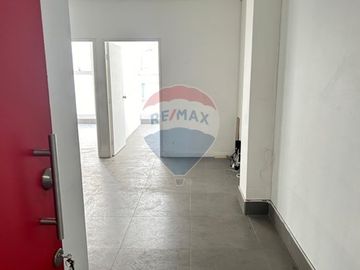 OFICINA EN ARRIENDO