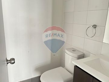 OFICINA EN ARRIENDO
