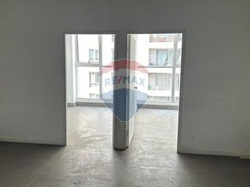 OFICINA EN ARRIENDO