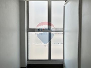 OFICINA EN ARRIENDO
