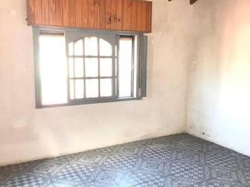 Venta PH 4 ambientes, 110M2. Lanús Centro.