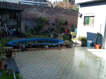 PH en venta - 3 dormitorios 1 baño - 148mts2 - Quilmes