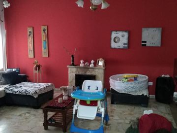 PH en venta - 3 dormitorios 1 baño - 148mts2 - Quilmes