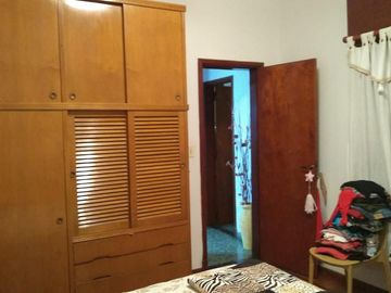 PH en venta - 3 dormitorios 1 baño - 148mts2 - Quilmes