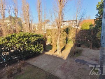 Departamento en  venta  San Isidro - 2 ambientes con cochera