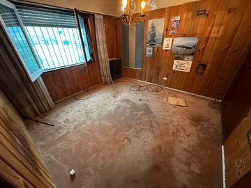 Venta Chalet de 7 ambientes ideal profesional o comercial, Guemes Mar del Plata
