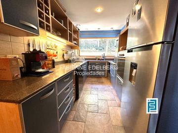 Casa en venta en el encantador Callejón de GINGIN, San Martín de los Andes, Patagonia Argentina.