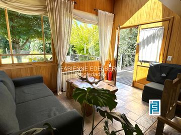 Casa en venta en el encantador Callejón de GINGIN, San Martín de los Andes, Patagonia Argentina.