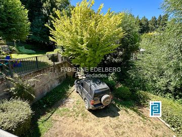 Casa en venta en el encantador Callejón de GINGIN, San Martín de los Andes, Patagonia Argentina.