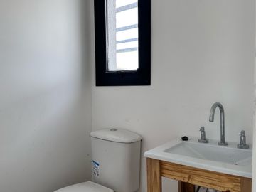 VENTA-Casa-5 Ambientes- 4 dormitorios-Pileta-A estrenar-San Sebastian-Area 9-Escobar-APTA CREDITO
