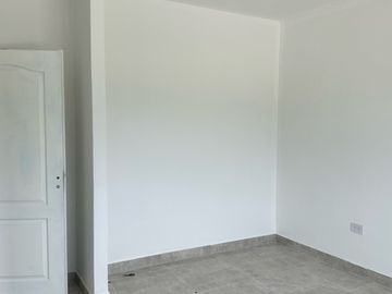 VENTA-Casa-5 Ambientes- 4 dormitorios-Pileta-A estrenar-San Sebastian-Area 9-Escobar-APTA CREDITO
