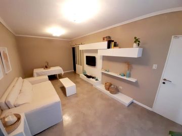 Chalet 4 ambientes en venta en Ituzaingo