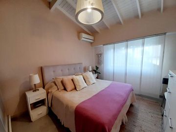 Chalet 4 ambientes en venta en Ituzaingo