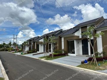 Fasilitas Kolam renang Cicilan 2Jutaan Dekat Stasiun Parung Panjang