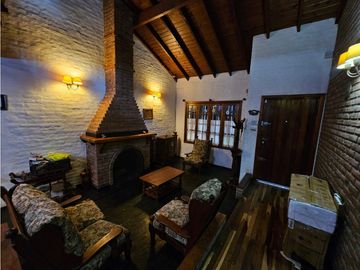 Casa 6 Ambientes Ituzaingo Norte