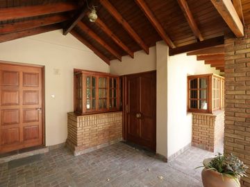 VENDO CASA CHACRAS APTA CRÉDITO