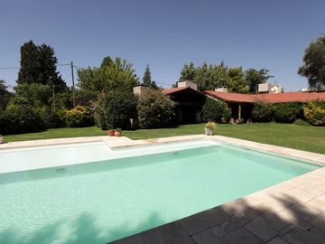 VENDO CASA CHACRAS APTA CRÉDITO