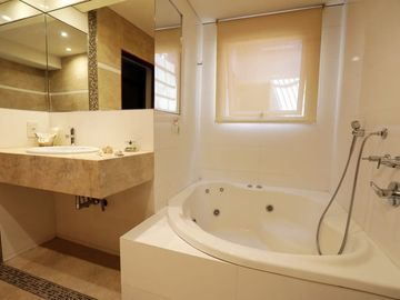 VENDO CASA CHACRAS APTA CRÉDITO
