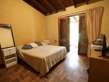 VENDO CASA CHACRAS APTA CRÉDITO