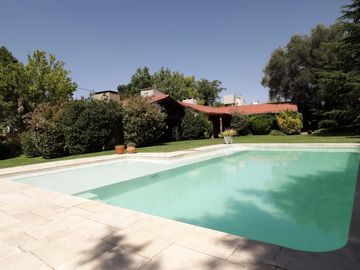 VENDO CASA CHACRAS APTA CRÉDITO