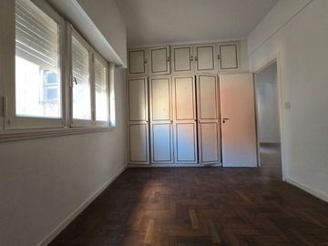 Venta Departamento 3 Ambientes Balvanera