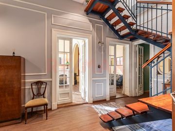 VENTA EXCELENTE CASA EN CABALLITO SUR con Cochera