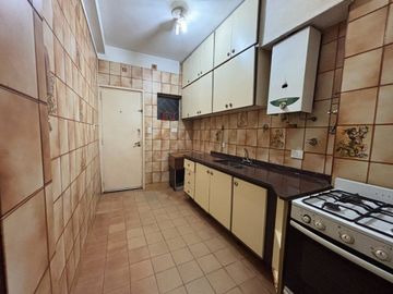 PH 2 AMBIENTES C/ PATIO VILLA DEVOTO A REFACCIONAR