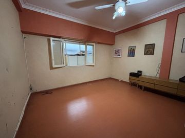 PH 2 AMBIENTES C/ PATIO VILLA DEVOTO A REFACCIONAR