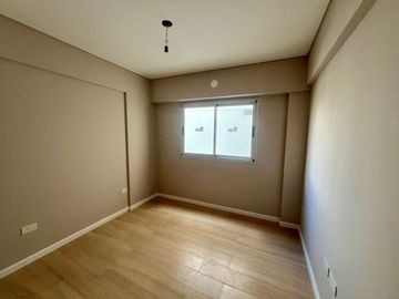 DEPARTAMENTO 4 AMBIENTES CON COCHERA EN CABALLITO