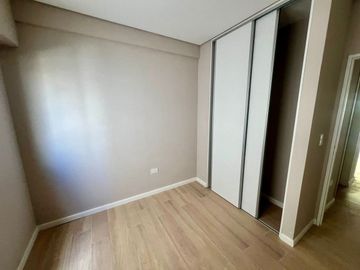 DEPARTAMENTO 4 AMBIENTES CON COCHERA EN CABALLITO