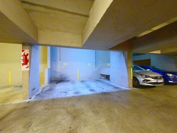 VENTA 1 AMB AMENITIES, COCHERA, AMOBLADO ITUZAINGO