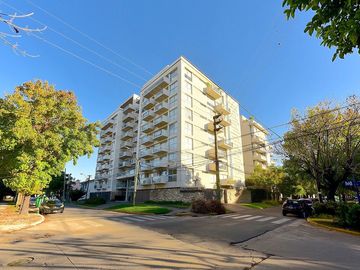 VENTA 1 AMB AMENITIES, COCHERA, AMOBLADO ITUZAINGO