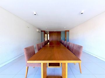 VENTA 1 AMB AMENITIES, COCHERA, AMOBLADO ITUZAINGO