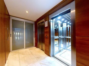 VENTA 1 AMB AMENITIES, COCHERA, AMOBLADO ITUZAINGO
