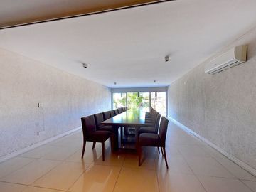 VENTA 1 AMB AMENITIES, COCHERA, AMOBLADO ITUZAINGO