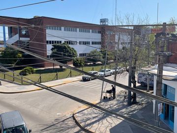 VENTA DE DOS LOCALES FRENTE A LA UNPAZ- PERMUTA
