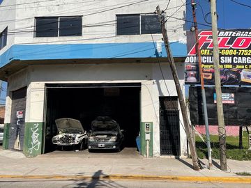 VENTA DE DOS LOCALES FRENTE A LA UNPAZ- PERMUTA