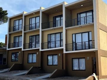 Triplex en venta - 3 Dormitorios 2 Baños - 115Mts2 - Pinamar