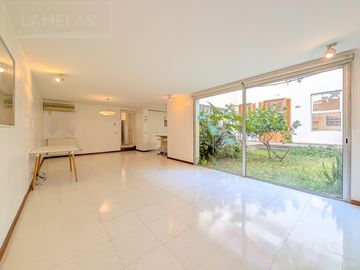 Venta casa 4 dormitorios con jardín y jacuzzi zona macrocentro Rosario