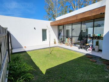 Casa en venta en el Barrio San Matias, area 2, ESCOBAR