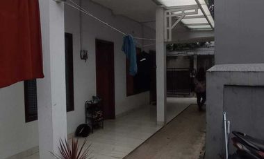 Rumah kos 8 kamar dekat pusat bisnis bantar gebang bekasi