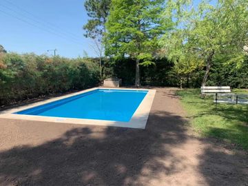venta de Casa en  Canning 6 Amb con Pileta echeverria del lago